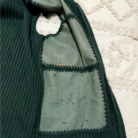 Designer Studio Works Dark Green Knit Sweater Vest - Picture 7 of 8
